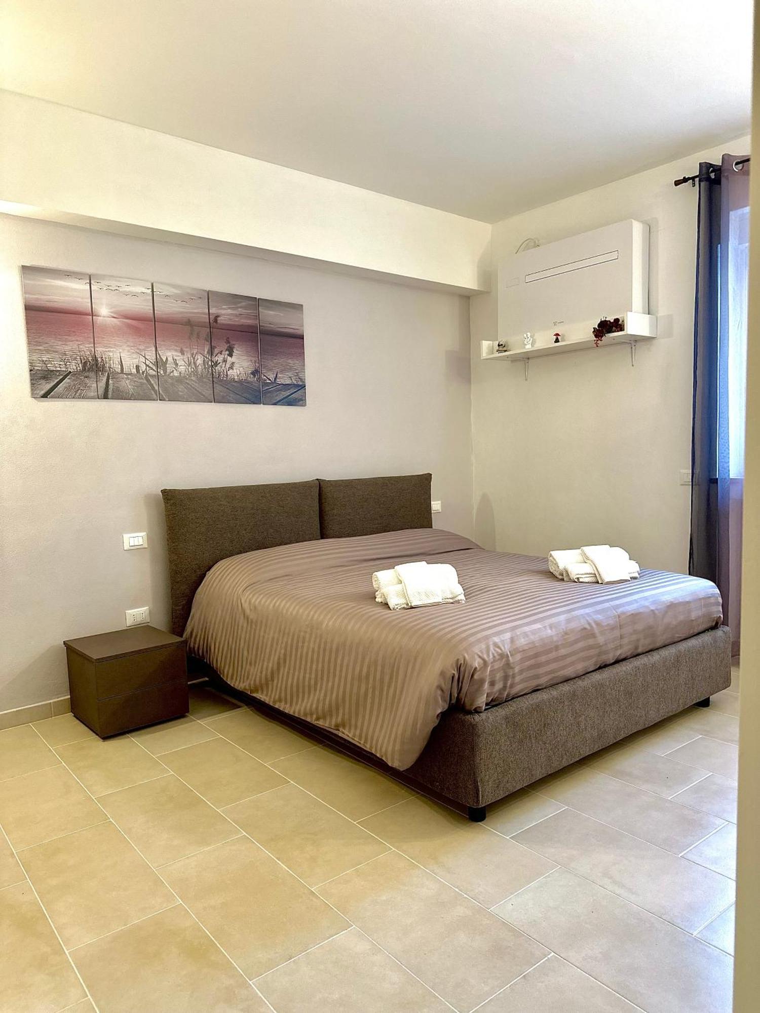 Monica'S Dream Apartment เวโรนา ภายนอก รูปภาพ